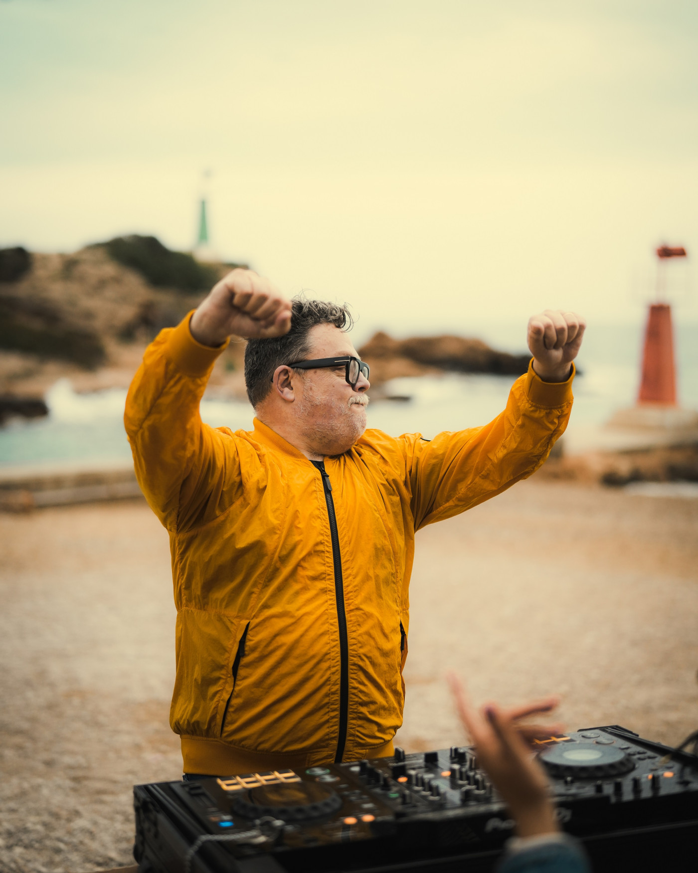 Miqui Puig DJ-foto-2024-eric baes - copia.jpeg